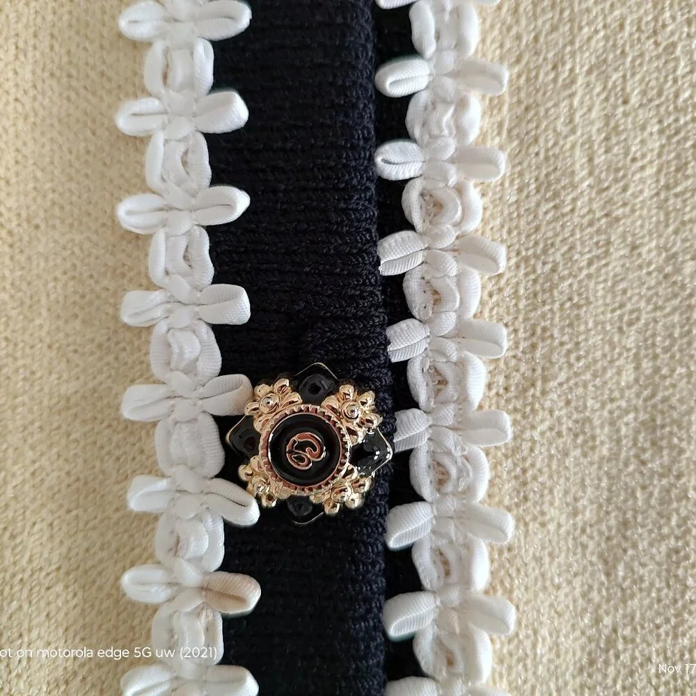 ST. JOHN COLLECTION SANTANA KNIT JACKET BY MARIE GRAY L/S PALE YELLOW SZ 4 - Picture 7 of 13